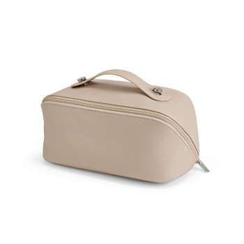 Macao Toiletry Bag Recycled Leather